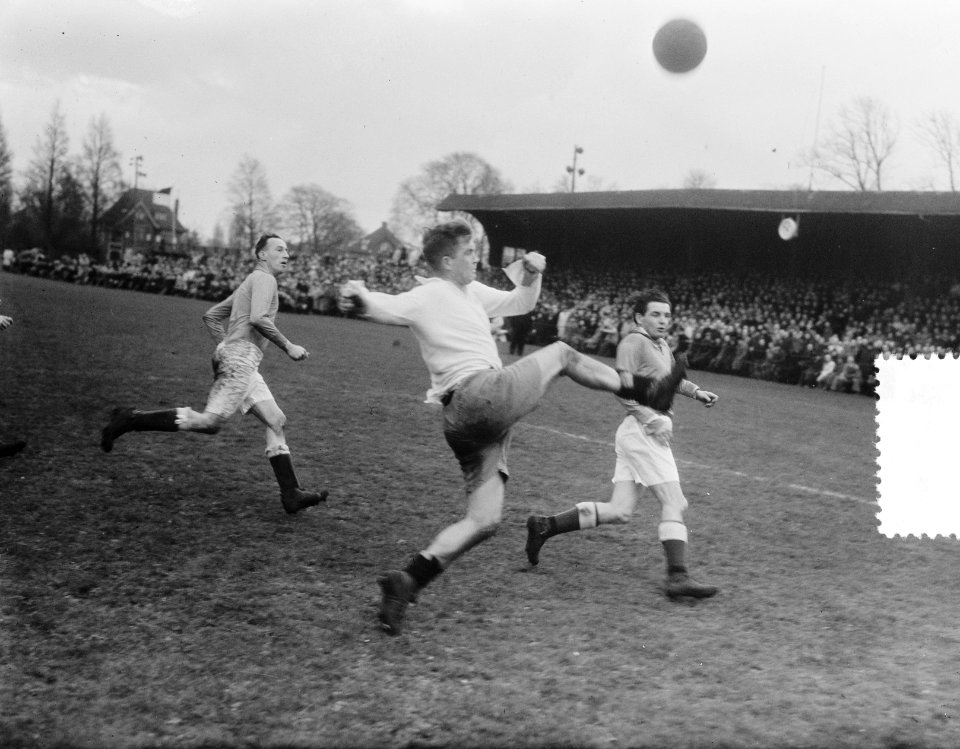 HFC tegen Oud Internationals 3-2, Bestanddeelnr 904-9052