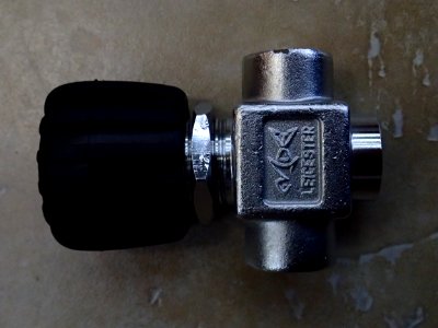 High pressure air valve P8160049