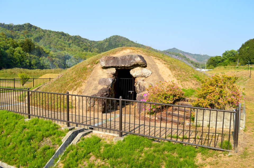 Higashihirohata Kofun, funkyu