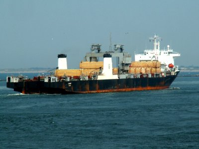 Hickory p6 Port of Rotterdam 25-Jul-2006