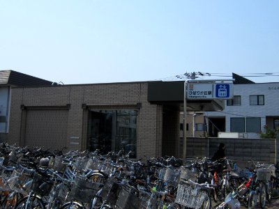 Hibarigaoka sta elevator