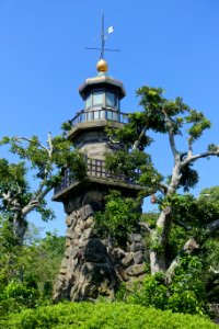 High lantern - Chiyoda Kudanminami 2-2, Tokyo, Japan - DSC04807