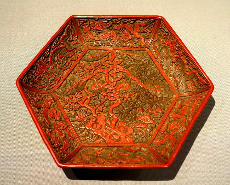 Hexagonal tray with bamboo, plum, and pine forming the character 'longevity', China, Ming dynasty, Jiajing era, 1522-1566 AD, carved lacquer - Tokyo National Museum - Tokyo, Japan - DSC08299