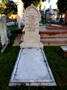 Hett grave - British Cemetery Montevideo