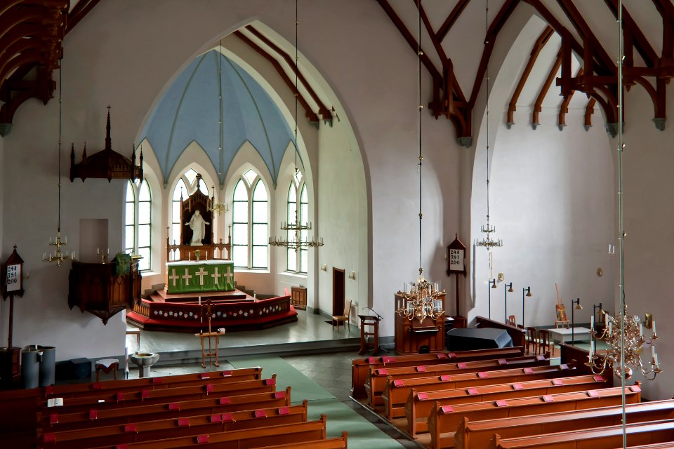 Hidinge nya kyrka - interiör 4