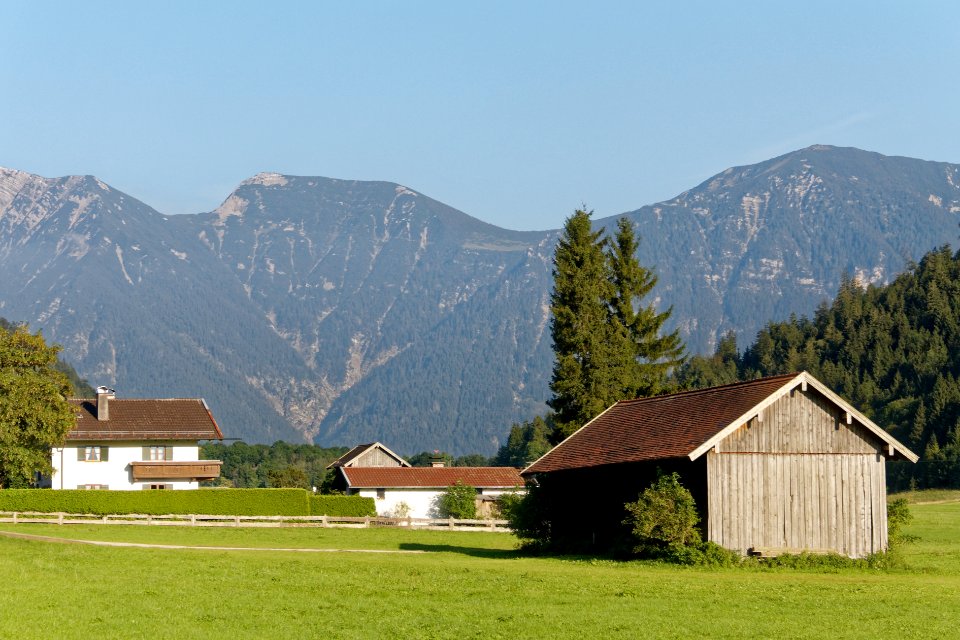 Heustadel im Talgrund von Ettal bjs090823-05