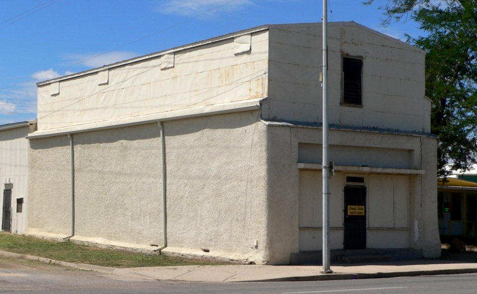Hi Wo Company Grocery from NE 2