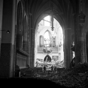 Het vernielde orgel van de Sint-Christoffelkathedraal in Roermond, Bestanddeelnr 900-2247