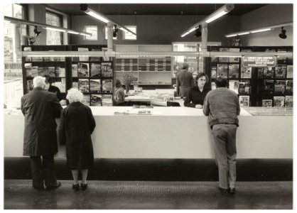 Het verbouwde V.V.V.-kantoor. NL-HlmNHA 54011525