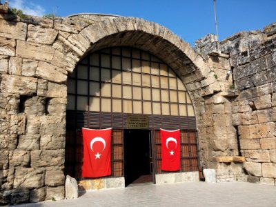 Hierapolis Tiyatrosu Buluntuları Salonu