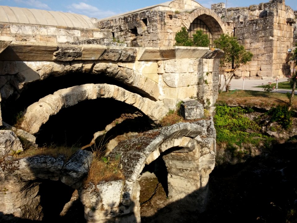 Hierapolis Hamamı