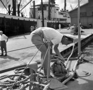Het vastleggen van de patrouilleboot in Aruba, Bestanddeelnr 252-7984