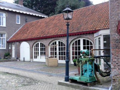 Heumen Rijksmonument 523929 Rijksweg 232 koetshuis