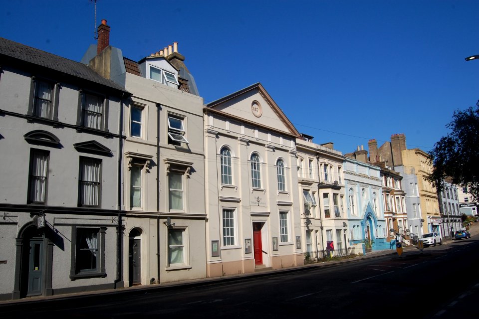 Hastings Unitarian Church and Friends Meeting House, South Terrace, Hastings (June 2020) (3)