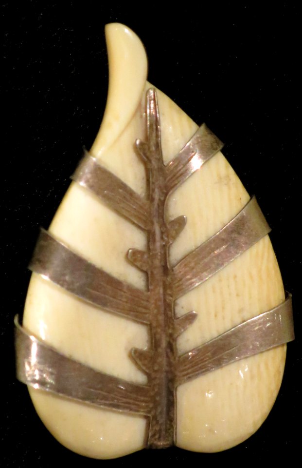 Hawaii school ivory and sterling silver brooch, Honolulu Museum of Art