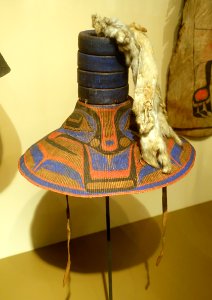 Hat with potlatch rings and ermine belts, Haida, 1881 - Ethnological Museum, Berlin - DSC01075 photo