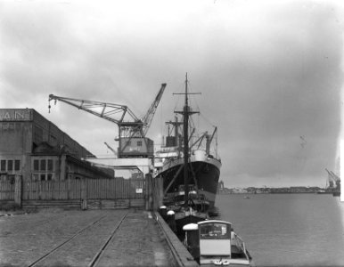 Havenstaking in Amsterdam. Hekken gesloten, Bestanddeelnr 904-1347
