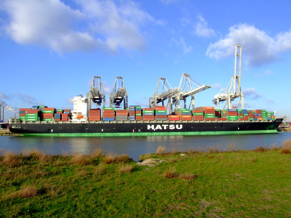 Hatsu Crystal p7, at the Amazone harbour, Port of Rotterdam, Holland 25-Jan-2007