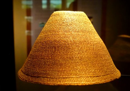 Hat, Nuu-chah-nulth (Nootka), British Columbia, Canada, c. 1904, No. 1904.19.0181 - Etnografiska museet - Stockholm, Sweden - DSC01084