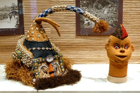 Hat and head, Congo - Etnografiska museet - Stockholm, Sweden - DSC01230