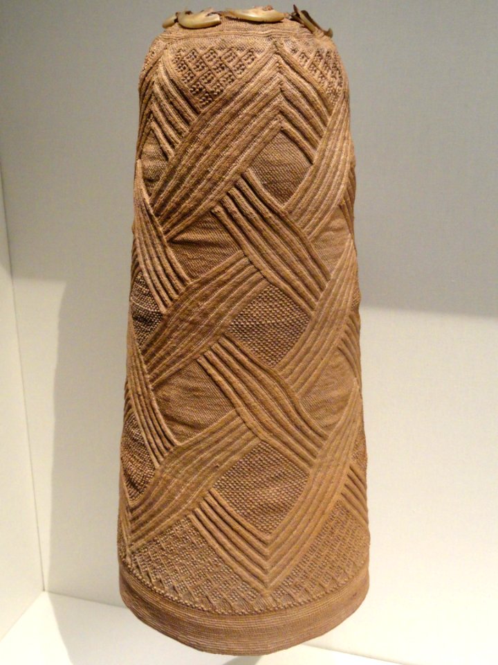 Hat, late 1800s to early 1900s, Central Africa, Democratic Republic of Congo, possibly Yombe people, fiber, leopard claws - Cleveland Museum of Art - DSC08750