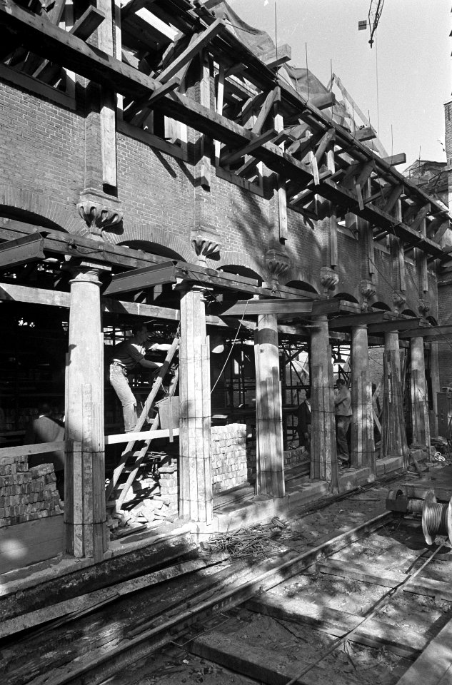 Het voormalige Burgerweeshuis te Amsterdam verbouwd tot Historisch Museum. Verbo, Bestanddeelnr 920-7507