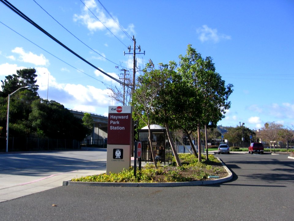 Hayward Park Station 3095 01