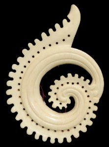 Hawaii school carved ivory brooch, Honolulu Museum of Art photo