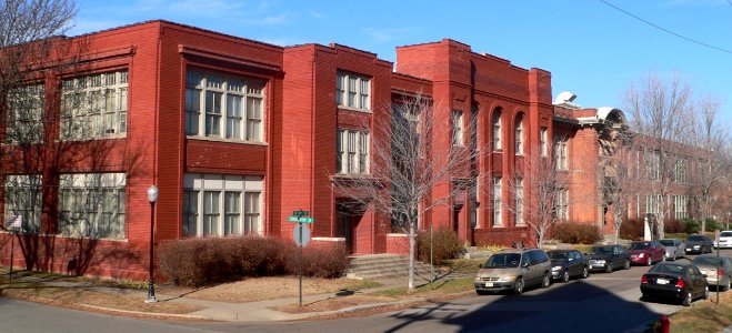 Hayward School (Lincoln, Nebraska) from SE 2