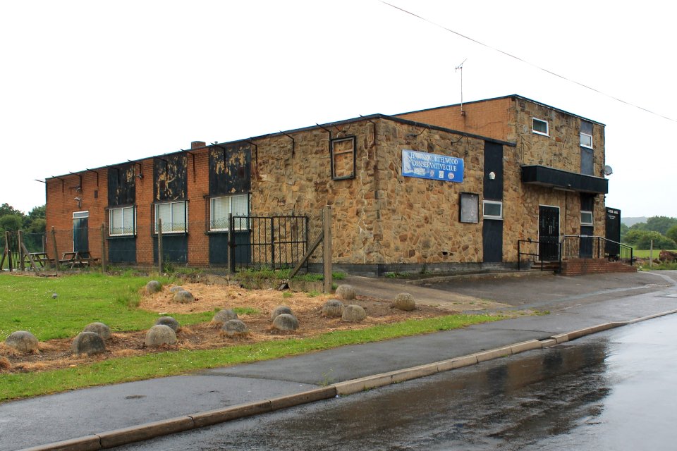 Hawksworth Wood Conservative Club