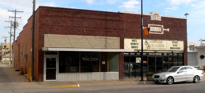 Hays KS, 706-708 Main St 1