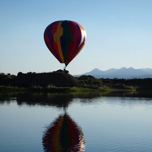 Utah launch hot air balloons