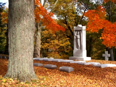Hax-McCullough Monument, Allegheny Cemetery, 2015-10-27, 01