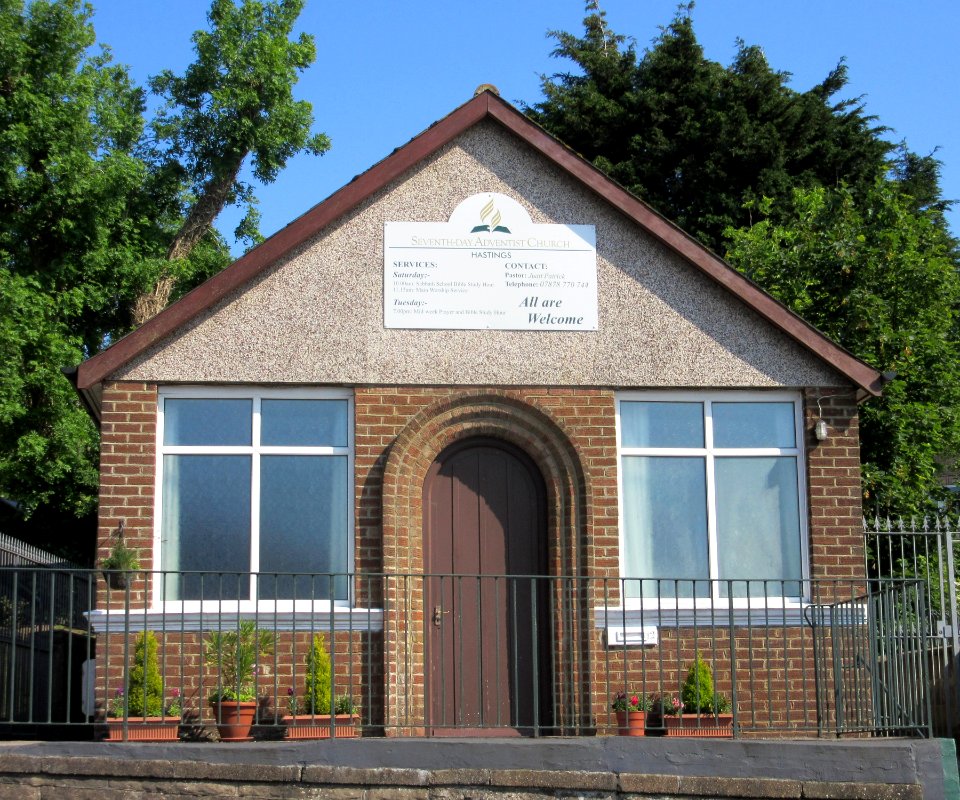 Hastings Seventh-Day Adventist Community Church, Fairlight Road, Ore, Hastings (June 2015) (4)