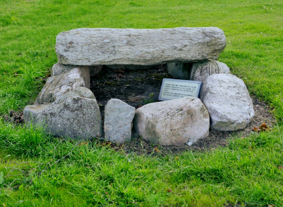 Havndal cist-grave grave3 1