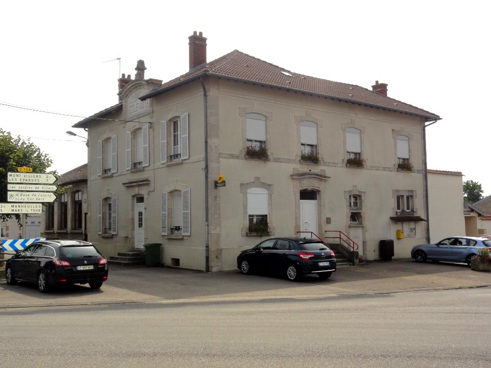 Haudiomont (Meuse) mairie-école
