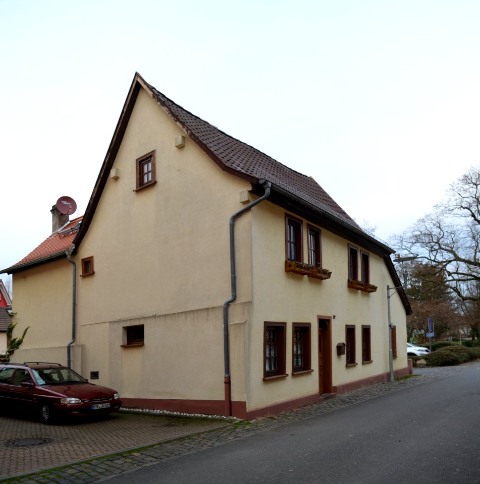 Hattersheim, Erbsengasse 32