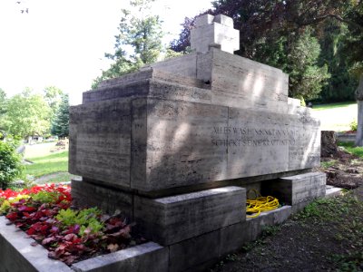 Hauptfriedhof Plaue 09