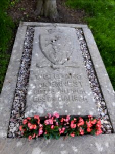 Hauptfriedhof Plaue 11