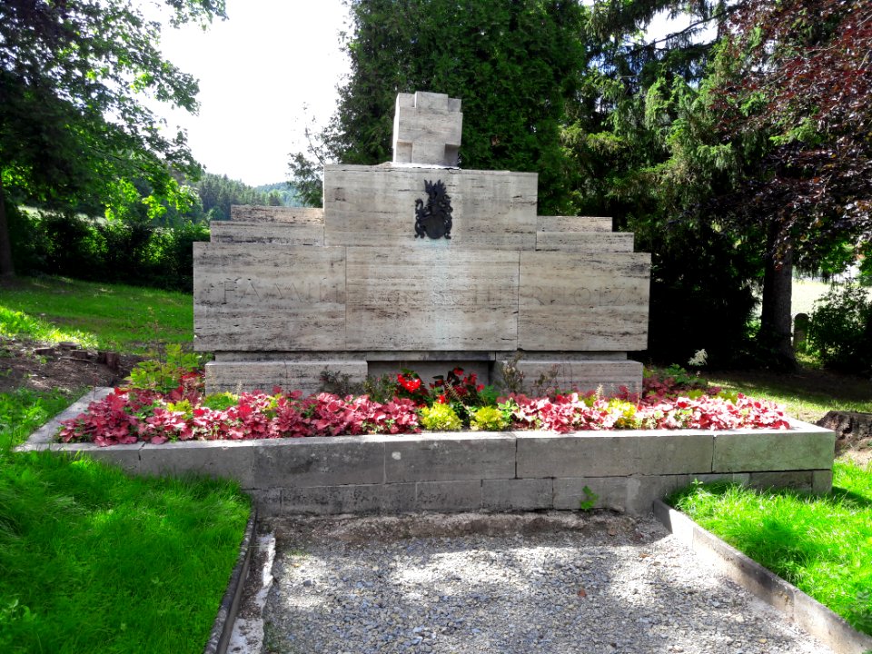 Hauptfriedhof Plaue 03