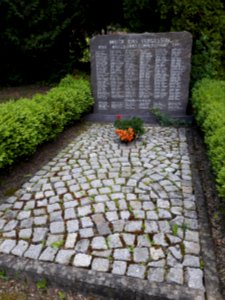 Hauptfriedhof Plaue 13