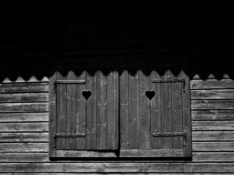 Alpine hut rustic heart