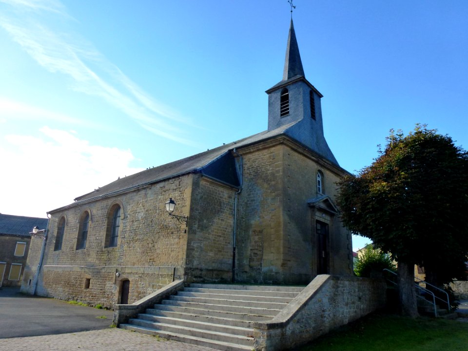 Haudrecy (Ardennes) église, façade