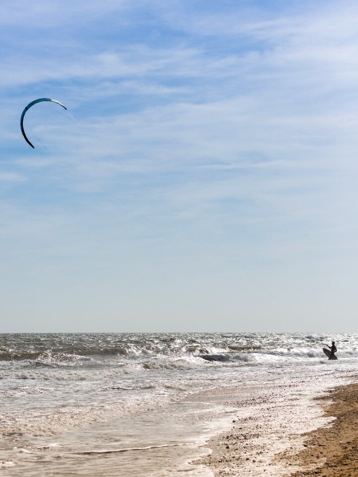 Sky surfer surfing