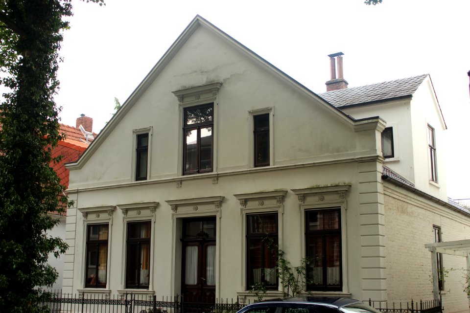 Haus Kapitän Hilken in Bremen, Weserstraße 30