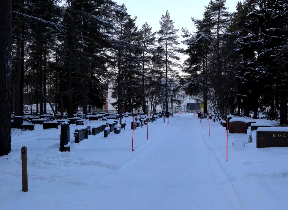 Haukipudas Cemetery Oulu 20181223 02