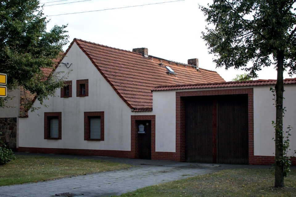 Hauptstraße 10, Proschim
