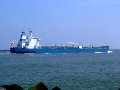 HC Elida p4 approaching Port of Rotterdam, Holland 03-Jun-2007
