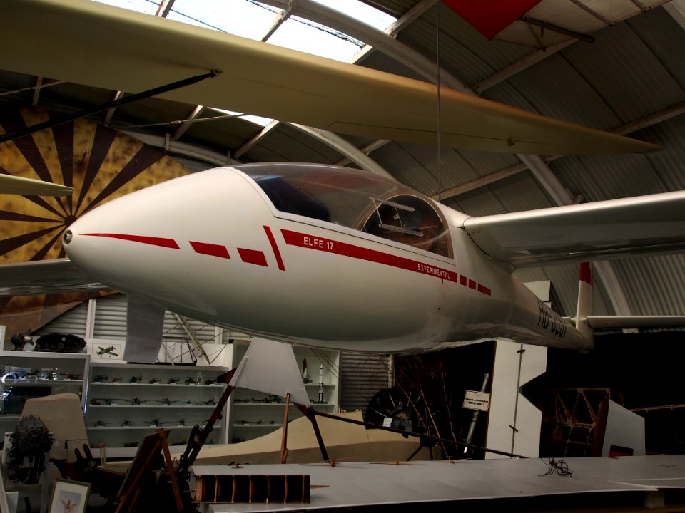 HB-3057, Neukom S-4 Elfe pic14
