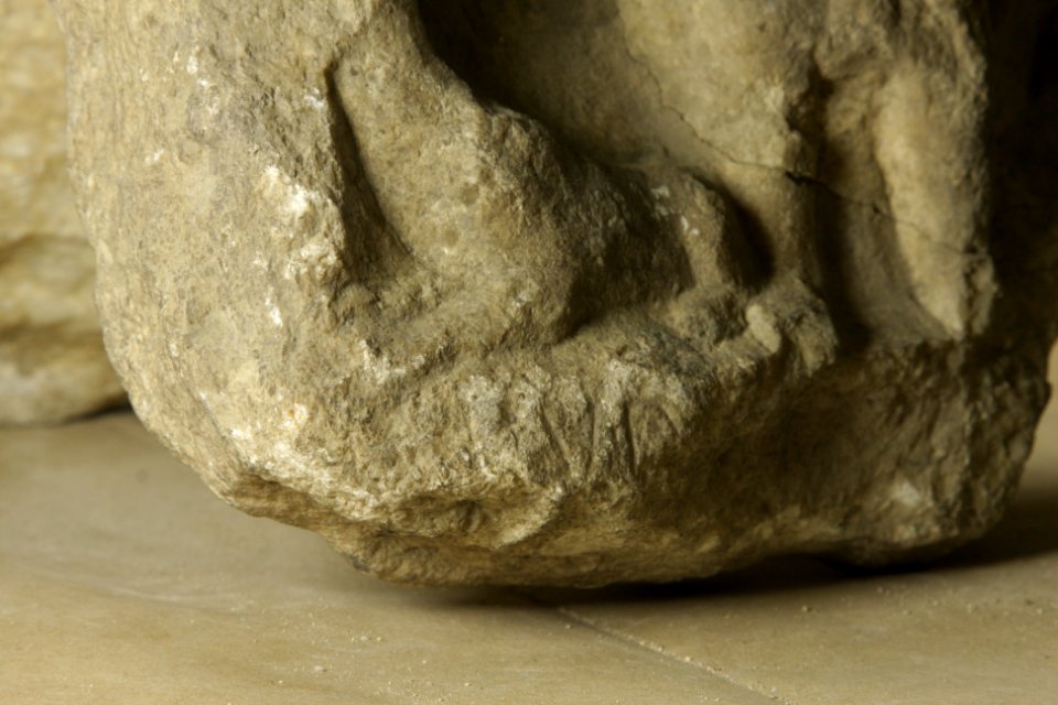 HD039288 6